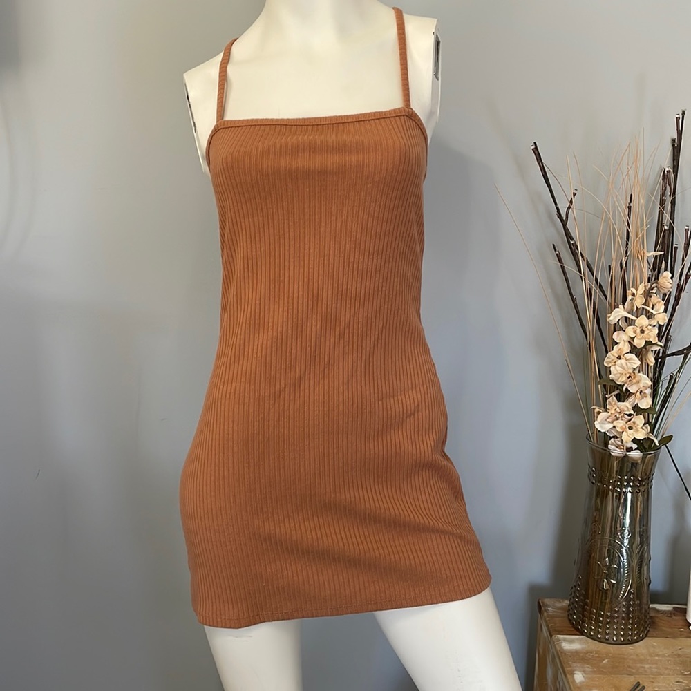 Lottie Miss Dress. Size small. Orangish Brown colored. ribbed. Bundle & Save!!